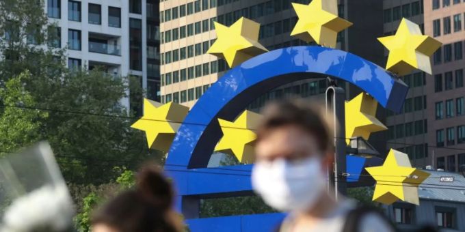 Frankfurt/Main - EZB berät in letzter Ratssitzung des Jahres über Corona-Hilfen
