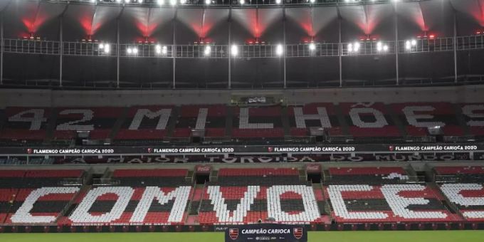 In Rio de Janeiro könnten rund 8000 Menschen wieder zu Spielen ins Maracanã-Stadion. Foto: Leo Correa/AP/dpa In Rio de Janeiro könnten rund 8000 Menschen wieder zu Spielen ins Maracanã-Stadion. Foto: Leo Correa/AP/dpa