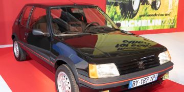 Peugeot 205 GTi, Ausstellung, Sportwagen, Museum
