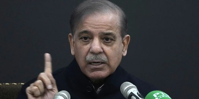 Pakistans Premier Shehbaz Sharif kündigte nach einer Sitzung des Sicherheitskabinetts eine Reaktion auf die Militäraktion an. (Archivbild) Shehbaz Sharif