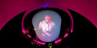 Blick in Glaskugel - Fortschritte bei Hologramm-Telefonie