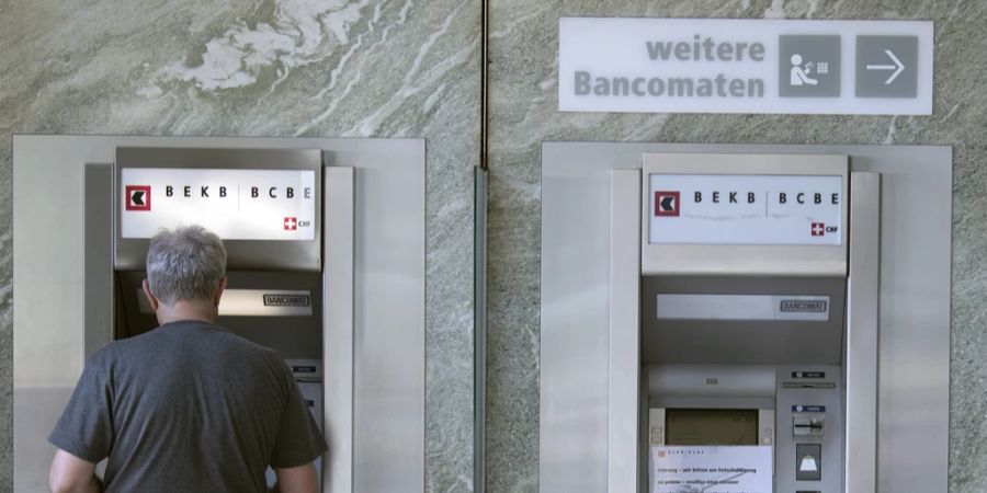 Auch die hiesigen Kantonalbanken haben sich der Digitalisierung angenommen.