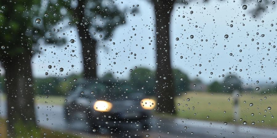 Der Regen kommt.