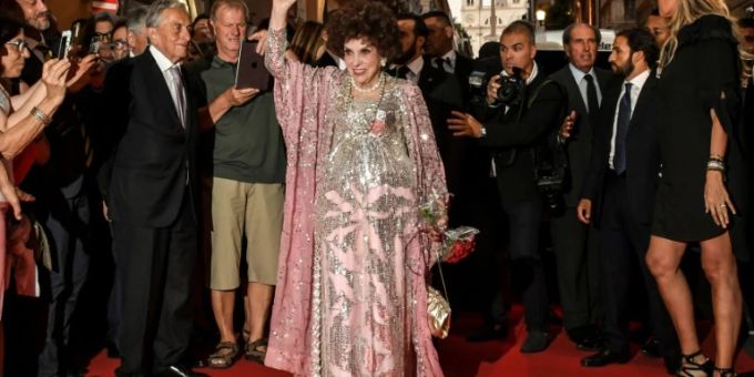 Die italienische Schauspielerin und Künstlerin Gina Lollobrigida ist gestorben. Gina Lollobrigida