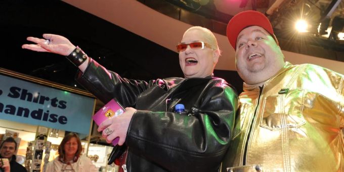 Zehn Jahre später - Hella von Sinnen vermisst Dirk Bach noch immer sehr