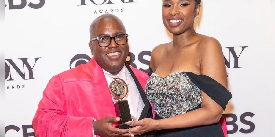 Jennifer Hudson bei den Tony Awards mit Kollege Michael R. Jackson.