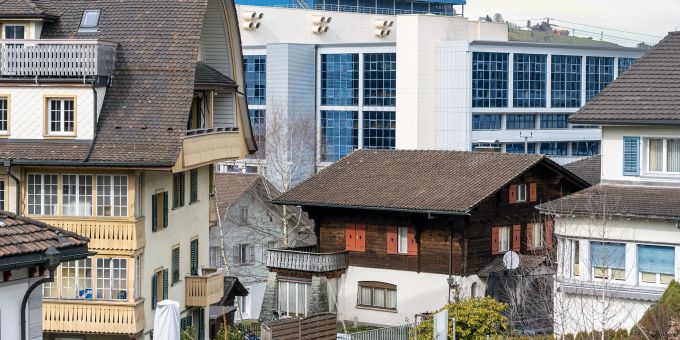 Die Gemeinde Entlebuch. Im Hintergrund die SVZ Schweizer Versandzentrum AG. Die Gemeinde Entlebuch. Im Hintergrund die SVZ Schweizer Versandzentrum AG.