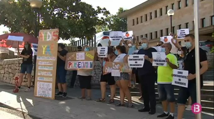 Demonstranten in Calvià. calvia