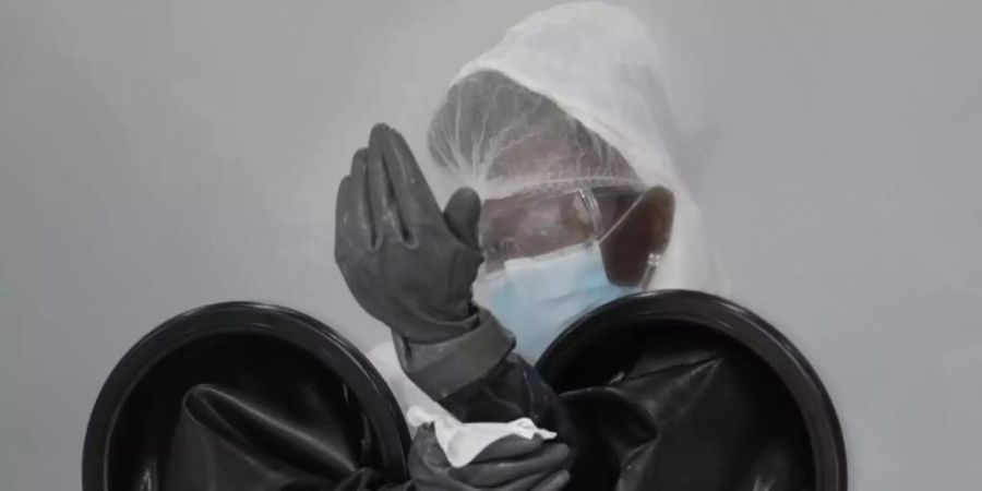 Die USA testen Hunderttausende Menschen pro Tag auf das Coronavirus - und kommen mit dem Auswerten nicht hinterher. Foto: Lynne Sladky/AP/dpa