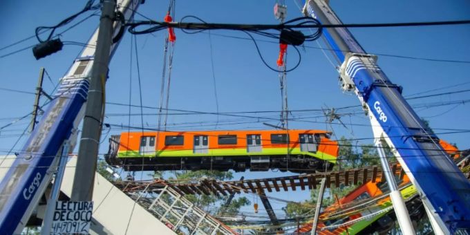 Bergungsarbeiten nach dem Unglück vom 3. Mai Bergungsarbeiten nach dem Unglück vom 3. Mai