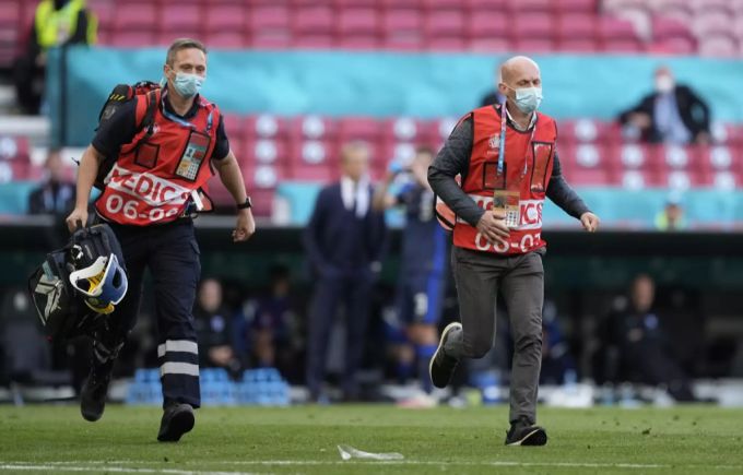 Euro 2020: Christian Eriksen besucht seine Teamkollegen