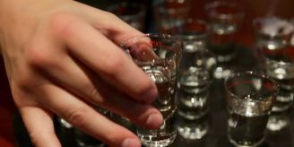 Schaffhausen - Rebhaus-Einbrecher betrinken sich mit Schnaps