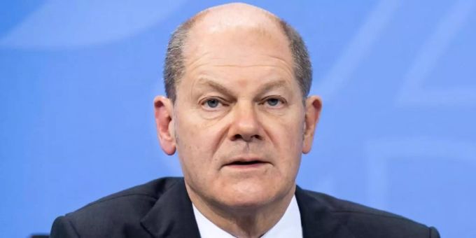 Bundeskanzler Olaf Scholz (SPD) äussert sich bei einer Pressekonferenz nach den Beratungen zur Corona-Pandemie im Bundeskanzleramt. Foto: Bernd von Jutrczenka/dpa Pool/dpa Bundeskanzler Olaf Scholz (SPD) äussert sich bei einer Pressekonferenz nach den Beratungen zur Corona-Pandemie im Bundeskanzleramt. Foto: Bernd von Jutrczenka/dpa Pool/dpa