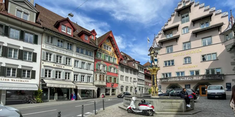 Der Kolinplatz in Zug.