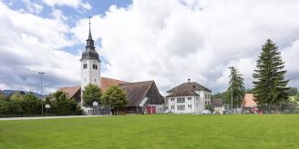 Gemeinde - Brislach bietet seinen Einwohnern einen Häckseldienst an