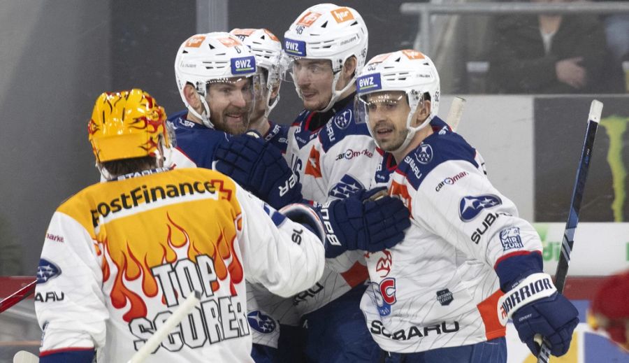 Die ZSC lions gewinnen gegen den EHC Biel auch das zweite Viertelfinal-Spiel.