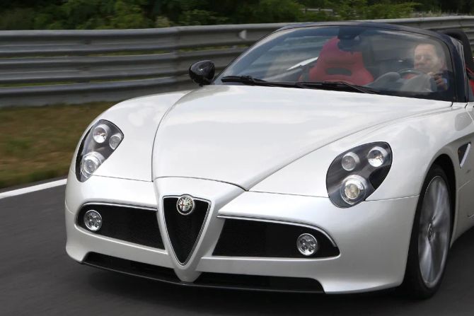 Alfa Romeo 8C Spider