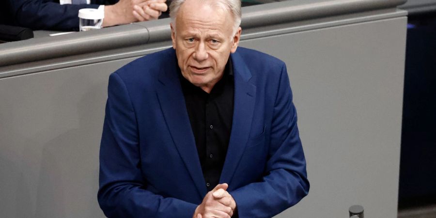 Ihm verdanken wir den Einwegpfand, jetzt will Grünen-Politiker Jürgen Trittin sein Bundestagsmandat nach 25 Jahren niederlegen.