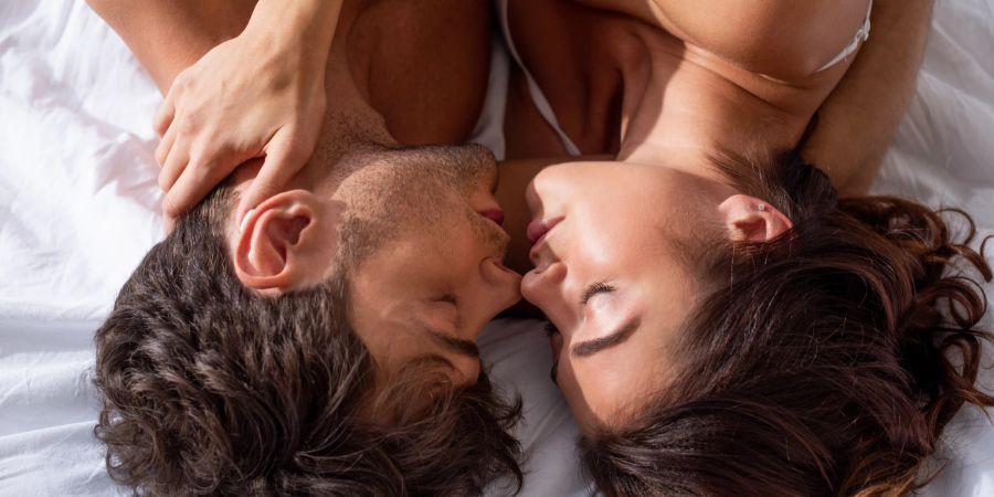 Eine ausgeprägte emotionale Nähe stärkt auch die körperliche Intimität.