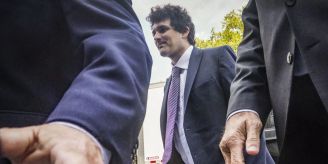 Krypto - Betrugsprozess gegen FTX-Gründer Sam Bankman-Fried beginnt Krypto - Betrugsprozess gegen FTX-Gründer Sam Bankman-Fried beginnt