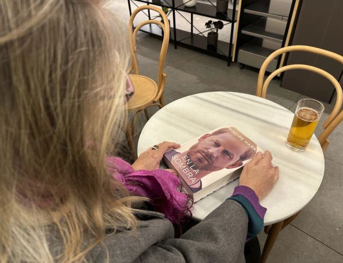 In Spanien wurde das Buch von Prinz Harry versehentlich einige Tage zu früh verkauft. Prinz Harry