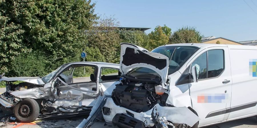 Vortritt nicht gewährt: Der 87-jährige Lenker des Personenwagens überlebte den Unfall in Arbon nicht.