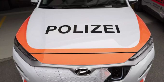 Ein Einsatzfahrzeug der Kantonspolizei St. Gallem (Symbolbild). osteregg