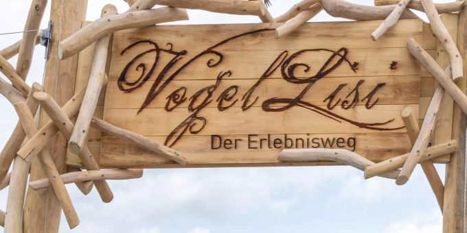 Der Vogellisi Erlebnisweg wartet darauf, erkundet zu werden. vogellisi