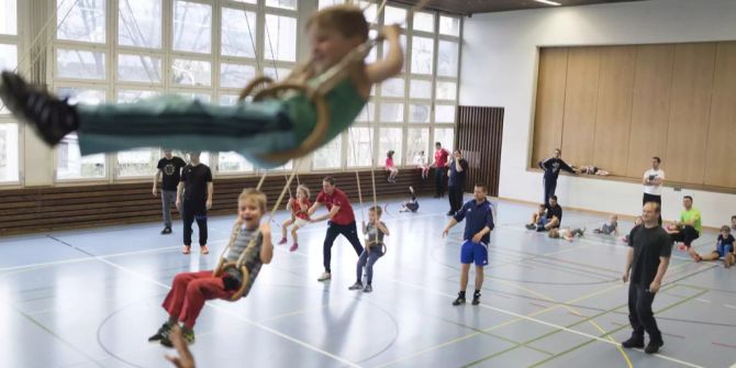 Vater Kind Turnen