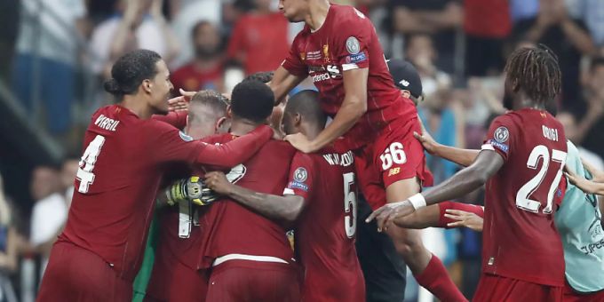 Der Jubel der Reds nach dem 5:4 gewonnenen Penaltyschiessen Der Jubel der Reds nach dem 5:4 gewonnenen Penaltyschiessen