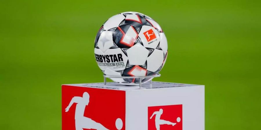 Die Fussball-Bundesliga ist im Umsatz-Ranking der europäischen Top-Ligen auf Platz zwei vorgerückt. Foto: Rolf Vennenbernd