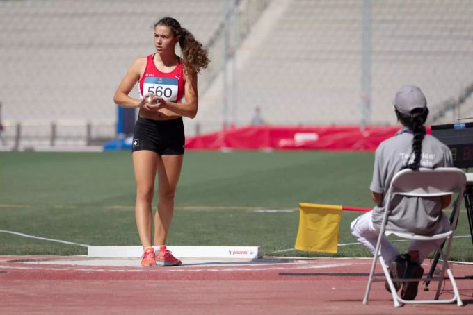 Julia Hammesfahr mit Startnummer 560 in Baku. Julia Hammesfahr, TV Wohlen