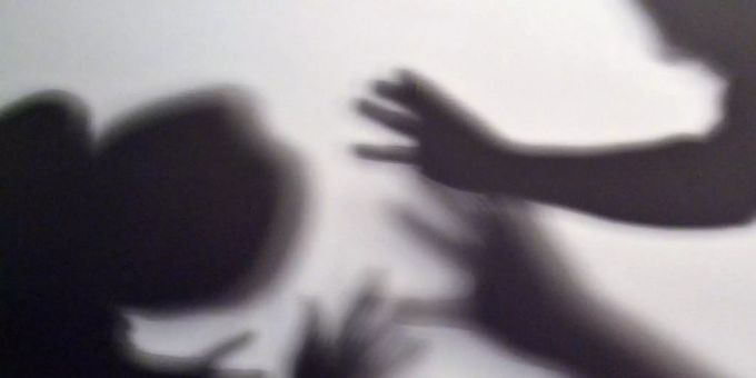 Gewalt im Lockdown - Berner Mutter wird von Tochter (17) angegriffen