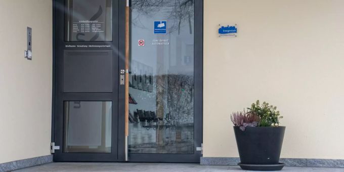 Unterkulm - Gemeindeverwaltung Eingang - Unterkulm Unterkulm - Gemeindeverwaltung Eingang - Unterkulm