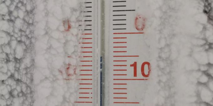 In China wurde ein neuer Temperatur-Rekord aufgestellt. Thermometer