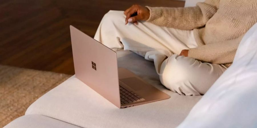 Microsoft Surface Laptop