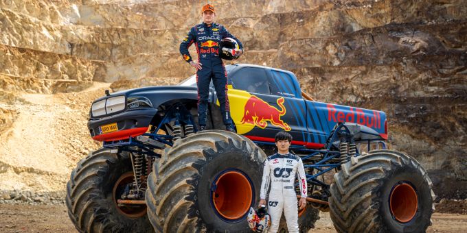 Seltene Niederlage - Tsunoda schlägt Verstappen im Monster-Truck-Duell