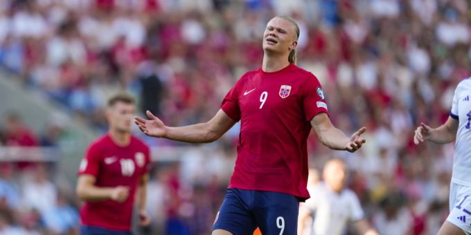 Erling Haaland wurde bei der 1:2-Pleite Norwegens ausgewechselt. Erling Haaland