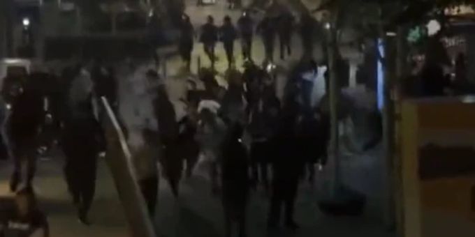 Echo auf Frankreich - Ausschreitungen auch in Lausanne