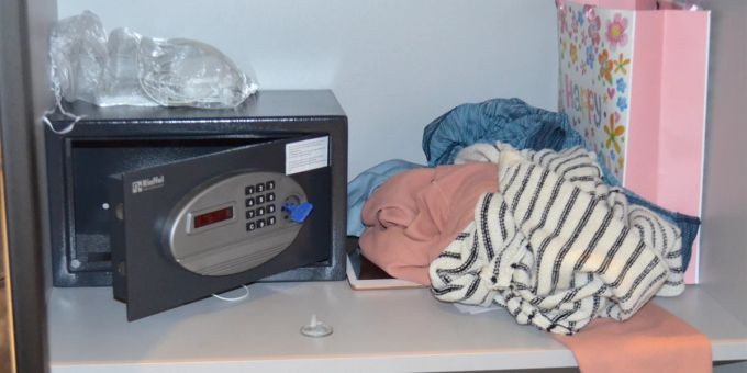Mehrere Einschleichdiebstähle in Davos GR geklärt. Davos GR Einbruch