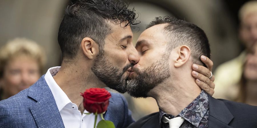 Luca Morreale und Stefano Perfetti wandelten ihre eingetragene Partnerschaft bereits am 1. Juli 2022 in eine Ehe um. (Archivbild)