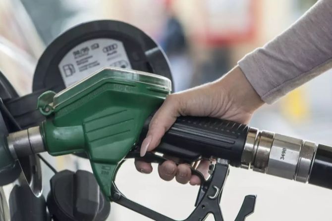 Tankstelle Benzin