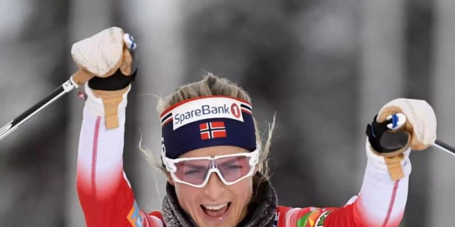 Hat beim Skiathlon in Lillehammer gesiegt: Therese Johaug aus Norwegen. Foto: Vesa Moilanen/Lehtikuva/dpa