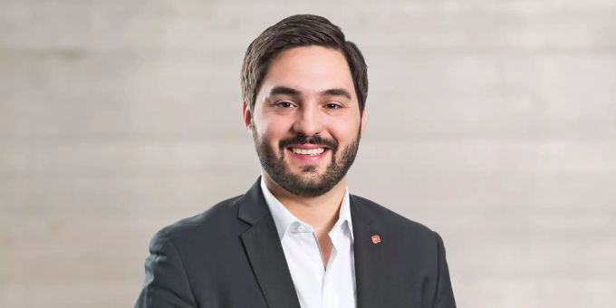 Cédric Wermuth (SP) zieht seine Ständerats-Kandidatur zurück. wermuth