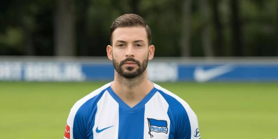 Hertha-Profi Marvin Plattenhardt will weitere Länderspiele absolvieren. Foto: Jörg Carstensen/dpa