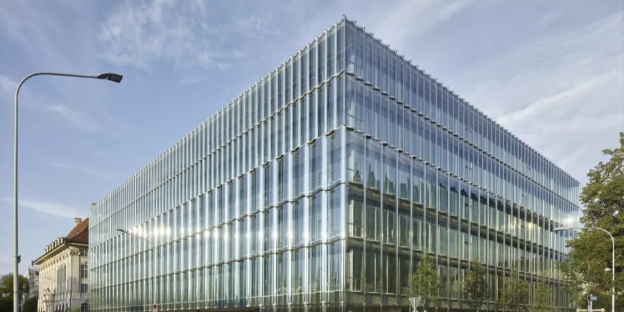 swiss re