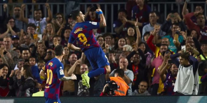 Schönes Tor, schöner Jubel: Luis Suarez leitet Barcelonas glorreiche acht Minuten ein Schönes Tor, schöner Jubel: Luis Suarez leitet Barcelonas glorreiche acht Minuten ein
