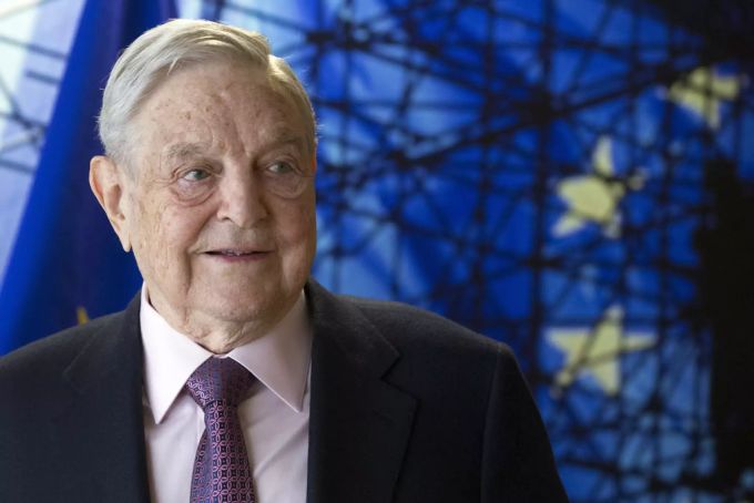 Der Holocaust-Überlebende George Soros wird von Rudy Giuliani angefeindet. george soros