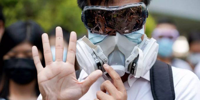 Wegen Protesten - Hongkongs Regierung erlässt ein Vermummungsverbot