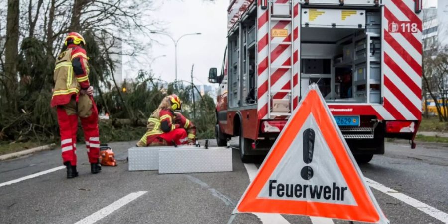 Einsatz der Berufsfeuerwehr Bern im Westen der Stadt.